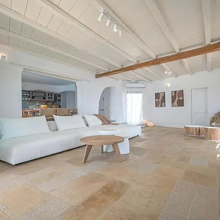 Is Situated On The Southern Part Of The Island Holiday home *